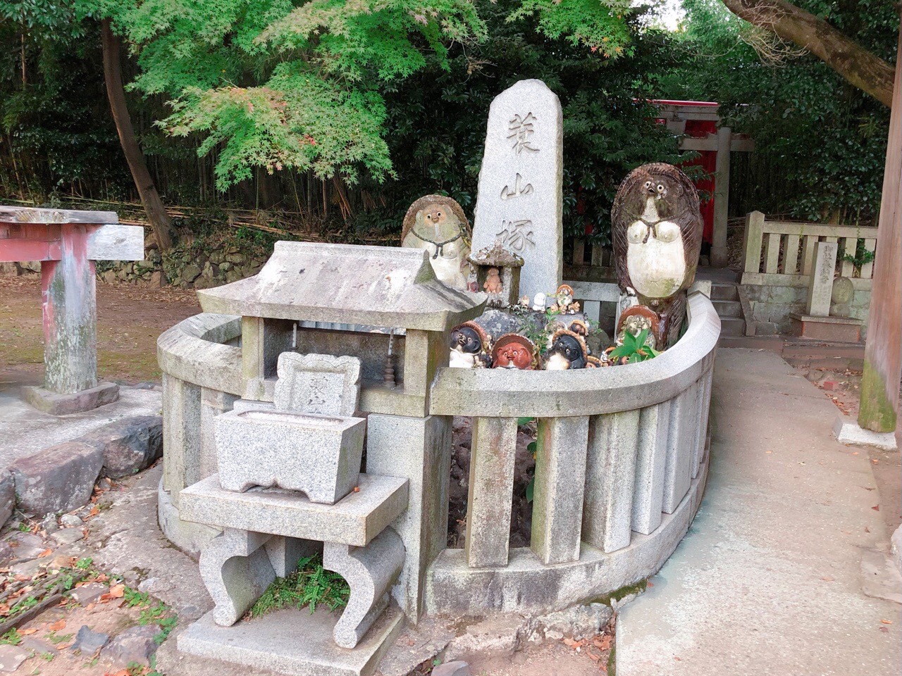 蓑山大明神 ジブリアニメのモデルにも 伝説のタヌキにまつわるユニークな神社 高松 四国 中国 旅行 観光情報なら 四国 中国旅行ナビ しちゅーなび