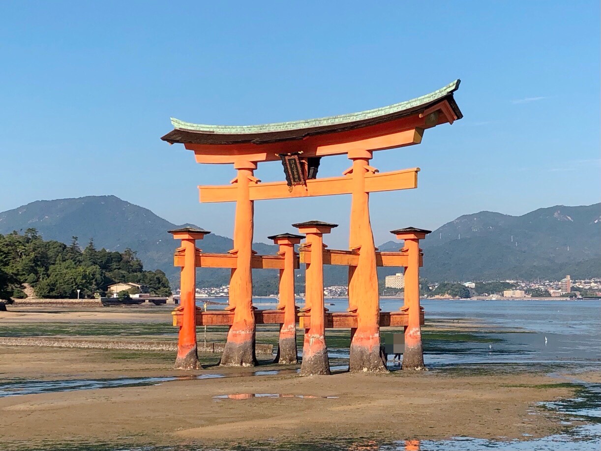 厳島神社 海中の鳥居は必見 世界中から訪れる超メジャーな観光スポット 廿日市 四国 中国 旅行 観光情報なら 四国 中国旅行ナビ しちゅーなび