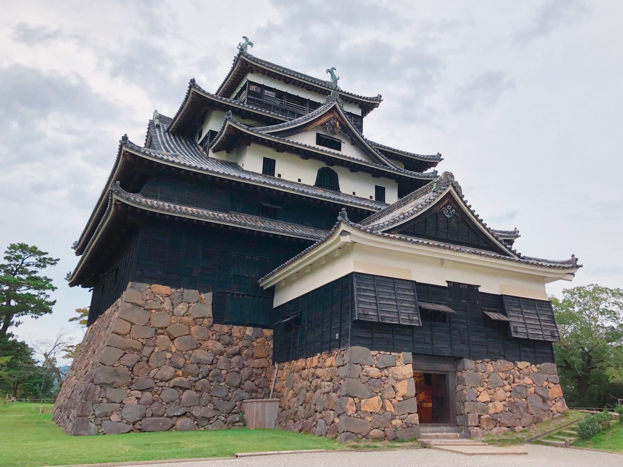 京町商店街 島根と言えば縁結び 松江の街中にある恋愛成就のパワースポット その2 松江 四国 中国 旅行 観光情報なら 四国 中国旅行ナビ しちゅーなび 京町商店街 島根と言えば縁結び 松江の街中にある恋愛成就のパワースポット その2 松江 四国 中国 旅行 観光情報なら 四国 中国旅行ナビ しちゅーなび
